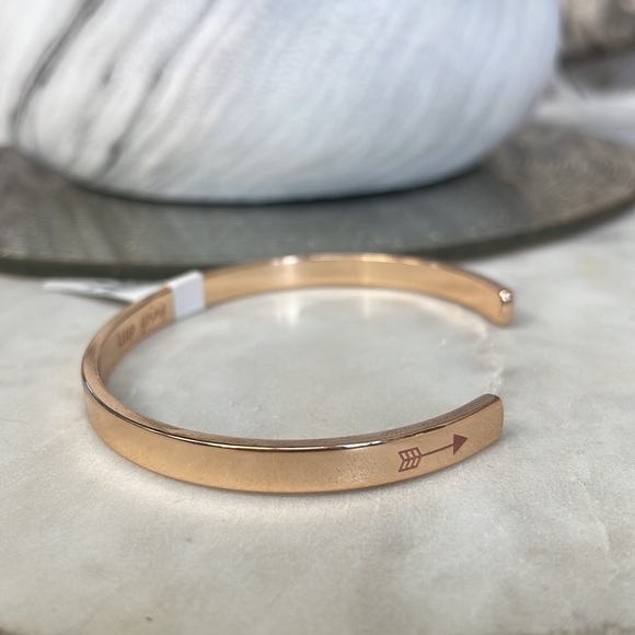 Francesca’s bangle bracelet - Picture 4 of 6